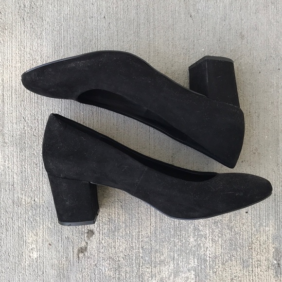 JustFab Liza Block Heel - Picture 2 of 7